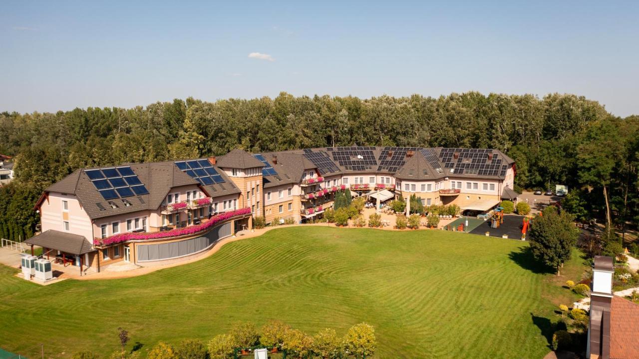 Granada Conference, Wellness And Sport Hotel Kecskemét Eksteriør billede