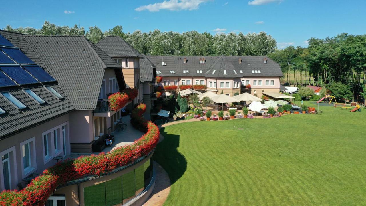 Granada Conference, Wellness And Sport Hotel Kecskemét Eksteriør billede